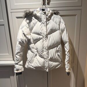 Columbia Women's White Puffer Jacket with Fur Hood